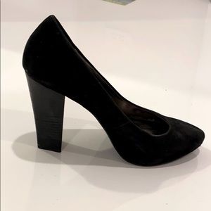 Calvin Klein suede black heels